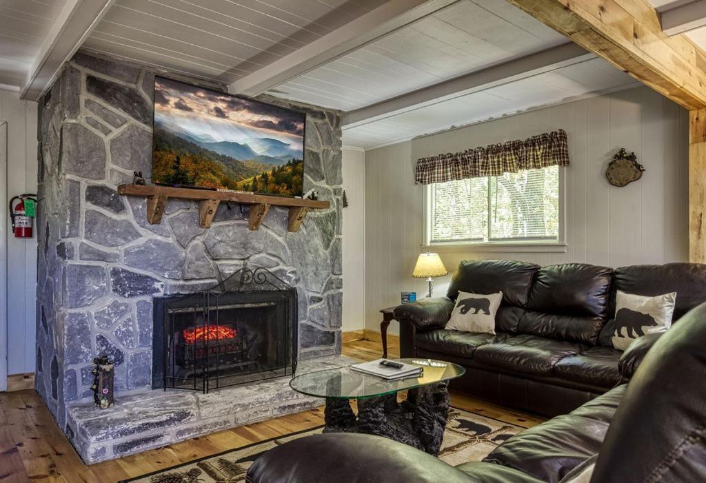 Four Bears Den, Hot Tub, 1089 Of Free Attraction Tickets For Each Paid Day, Dollywood And More Gatlinburg Εξωτερικό φωτογραφία