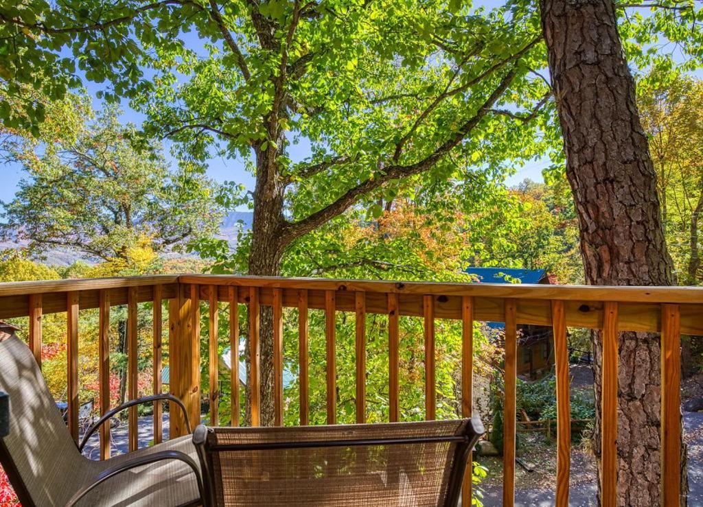 Four Bears Den, Hot Tub, 1089 Of Free Attraction Tickets For Each Paid Day, Dollywood And More Gatlinburg Εξωτερικό φωτογραφία