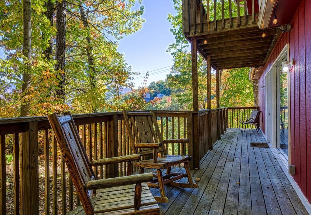 Four Bears Den, Hot Tub, 1089 Of Free Attraction Tickets For Each Paid Day, Dollywood And More Gatlinburg Εξωτερικό φωτογραφία
