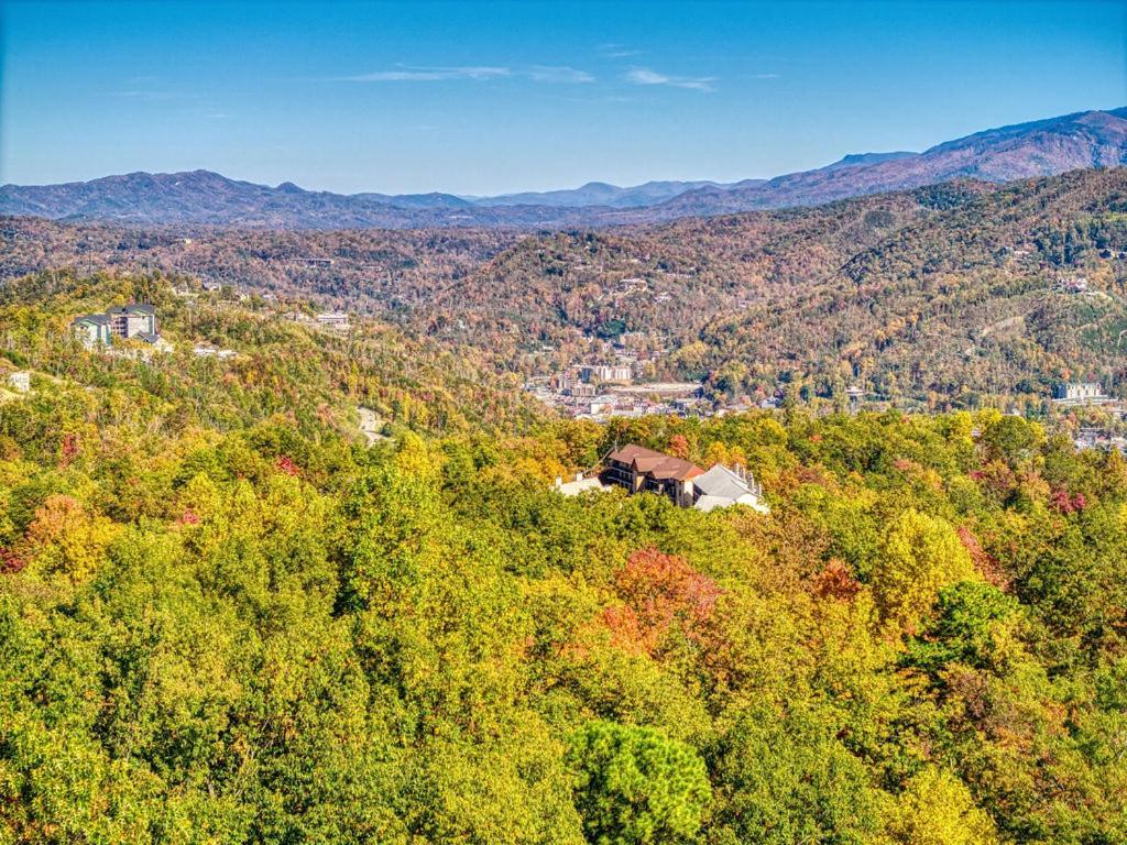 Four Bears Den, Hot Tub, 1089 Of Free Attraction Tickets For Each Paid Day, Dollywood And More Gatlinburg Εξωτερικό φωτογραφία